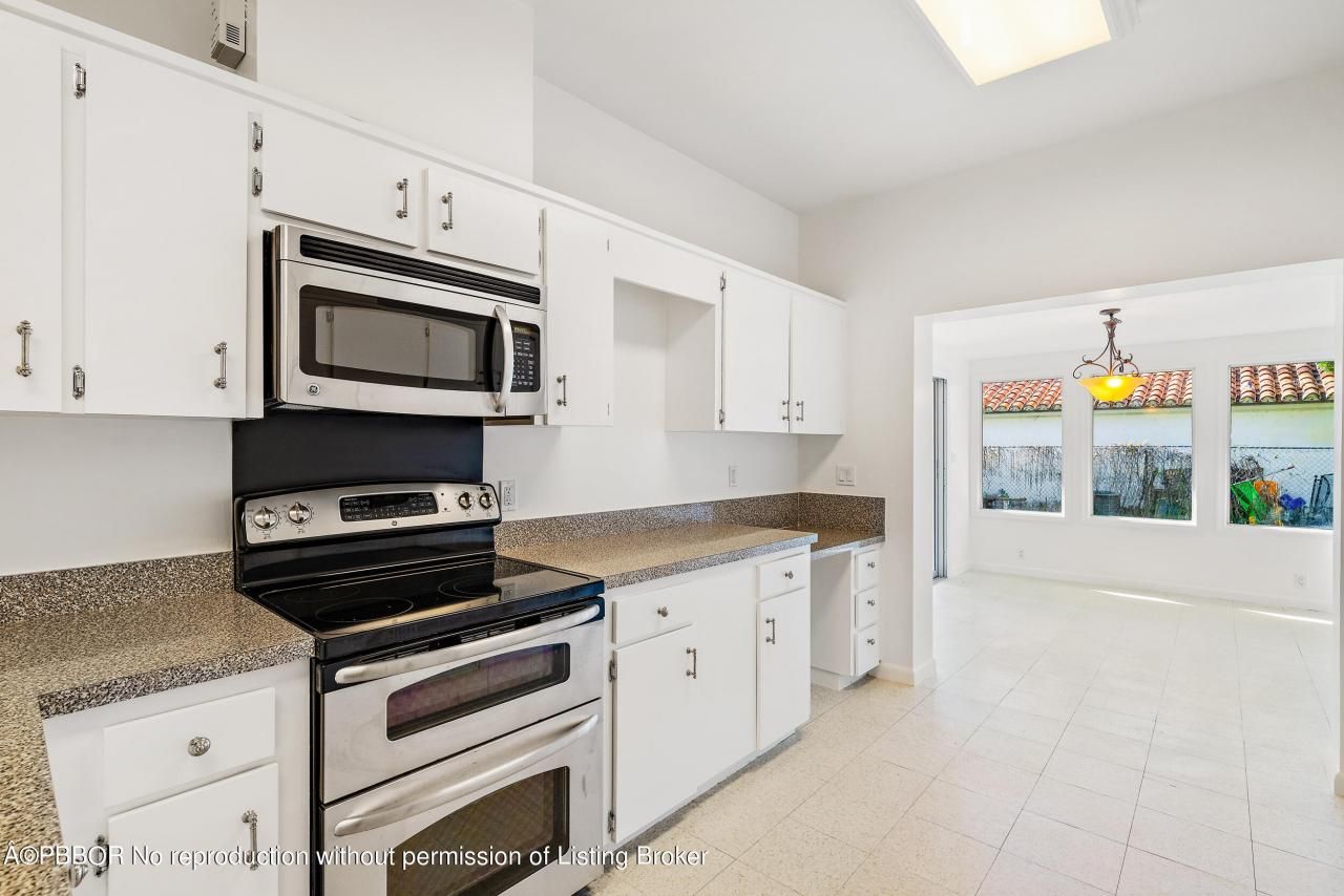 210 Russlyn Drive, West Palm Beach, FL 33405 Photo