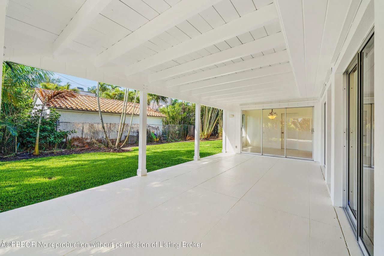 210 Russlyn Drive, West Palm Beach, FL 33405 Photo