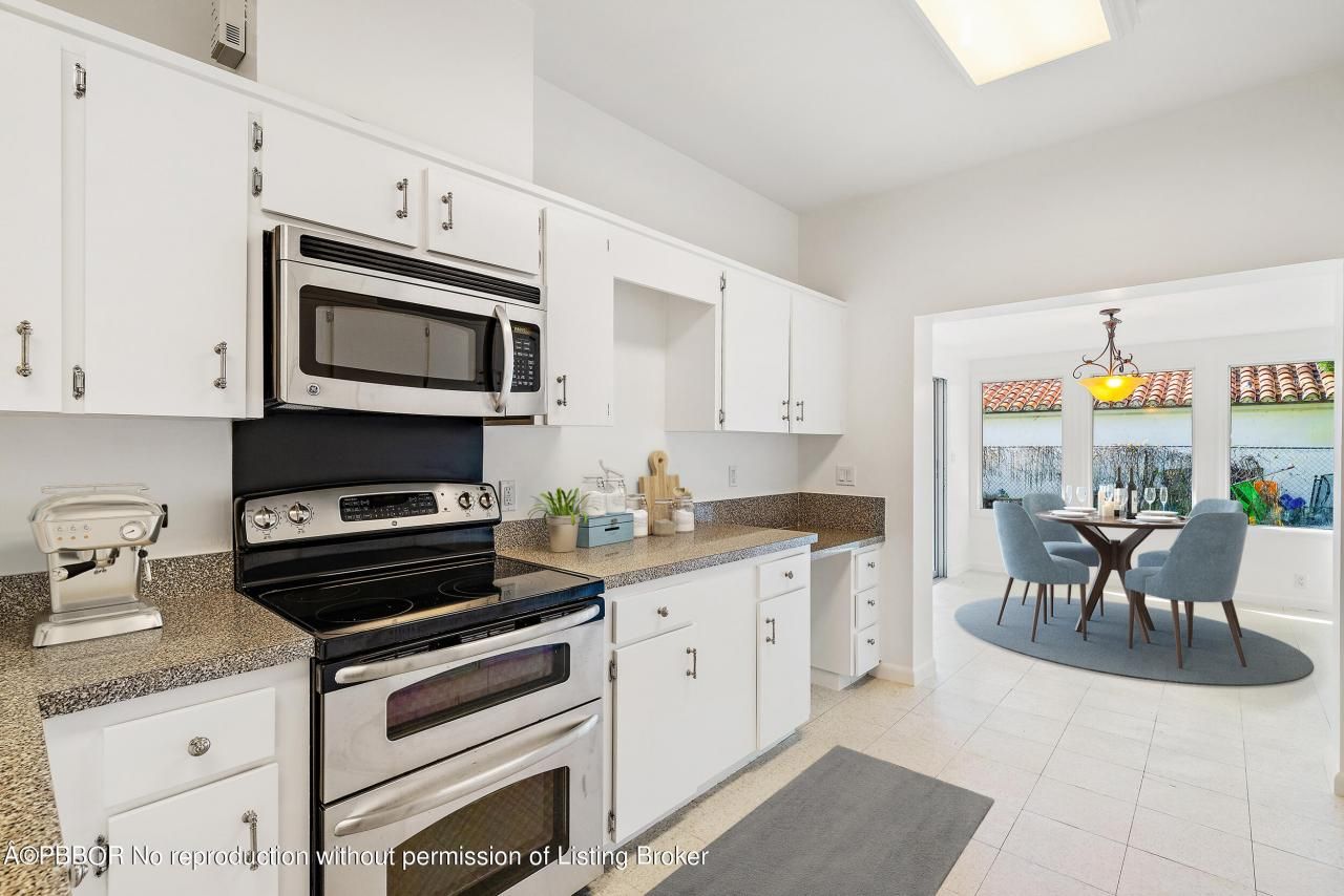 210 Russlyn Drive, West Palm Beach, FL 33405 Photo