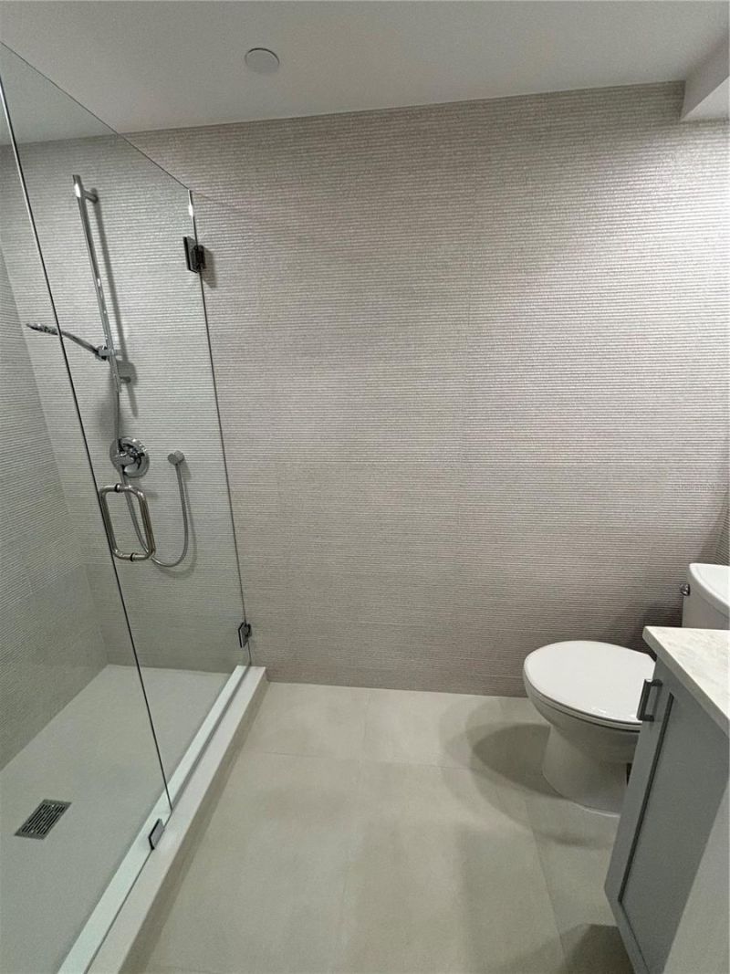 1465 Gulf Of Mexico Drive, Unit 504, Longboat Key, FL 34228 Photo