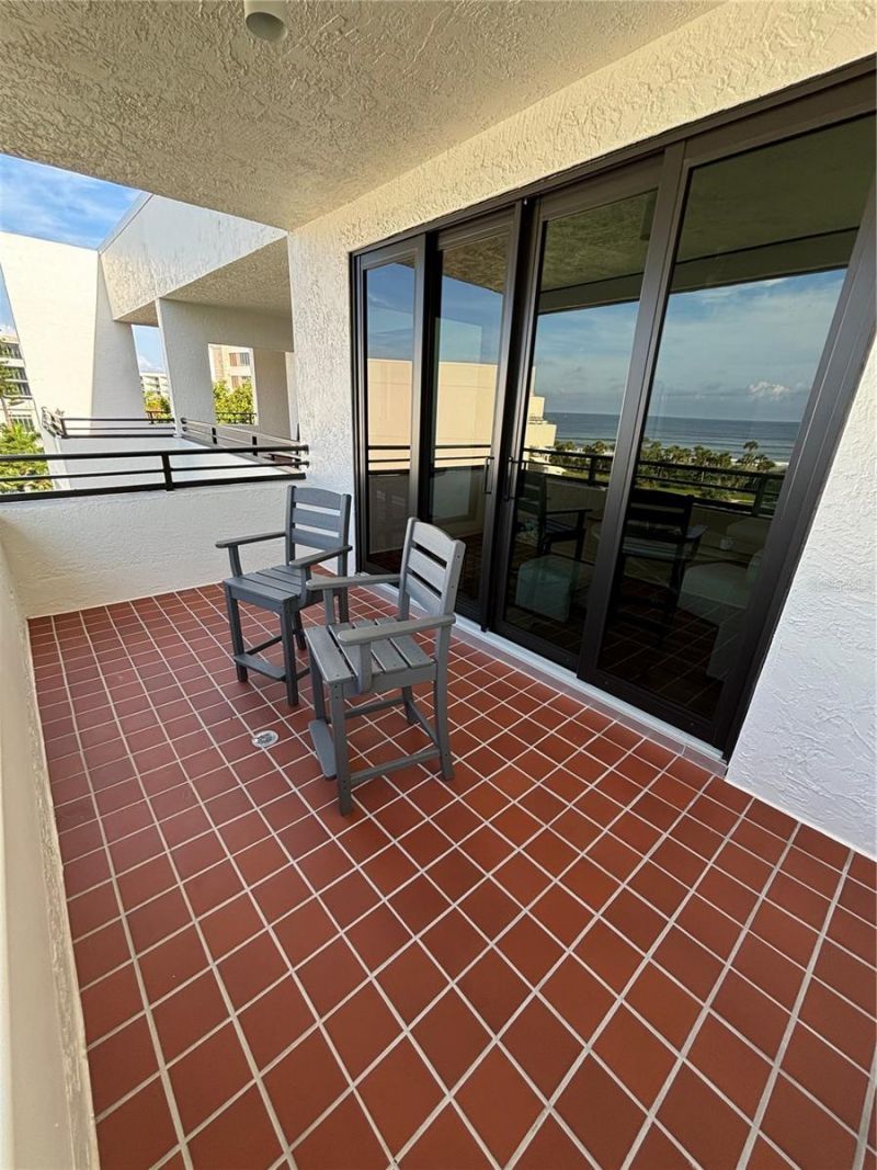 1465 Gulf Of Mexico Drive, Unit 504, Longboat Key, FL 34228 Photo