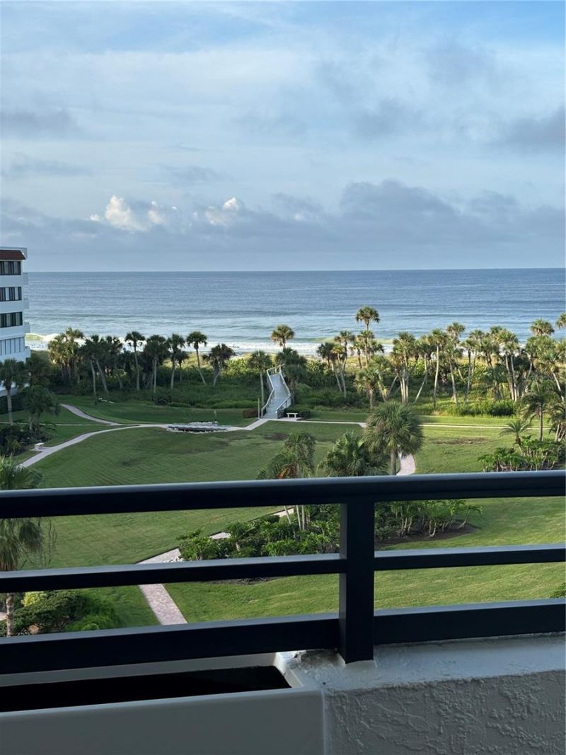 1465 Gulf Of Mexico Drive, Unit 504, Longboat Key, FL 34228 Photo