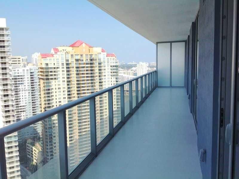 1300 Brickell Bay Dr, Unit 3400, Miami, FL 33131 Photo