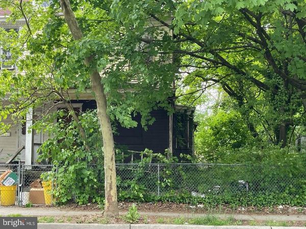 619 STUYVESANT AVENUE, TRENTON, NJ 08618