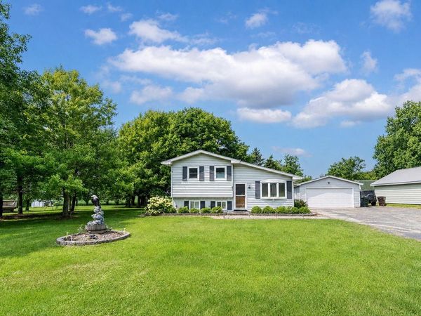 135 Prairie STREET, Sharon, WI 53585