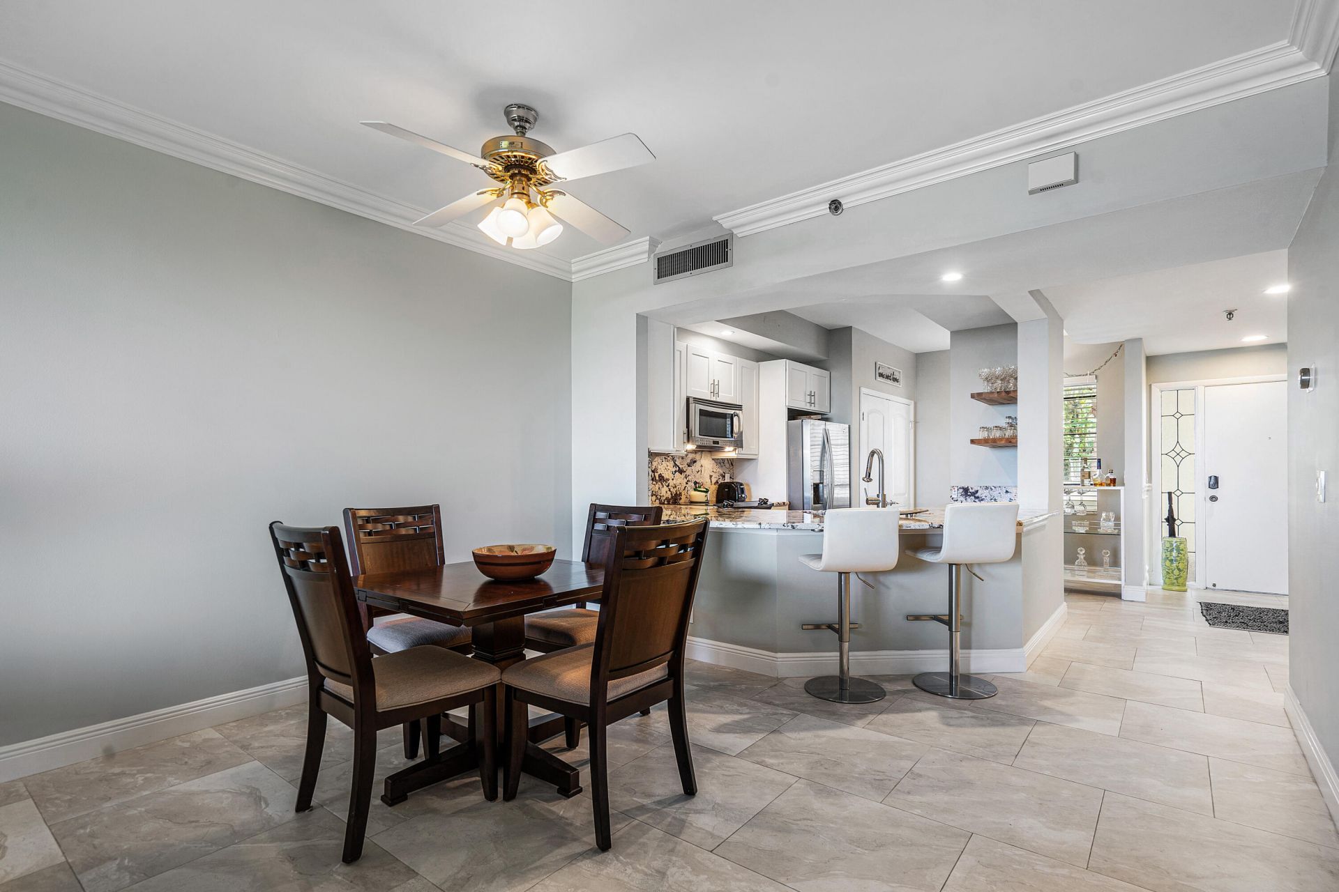 200 Waterway Road, Unit 204, Tequesta, FL 33469 Photo