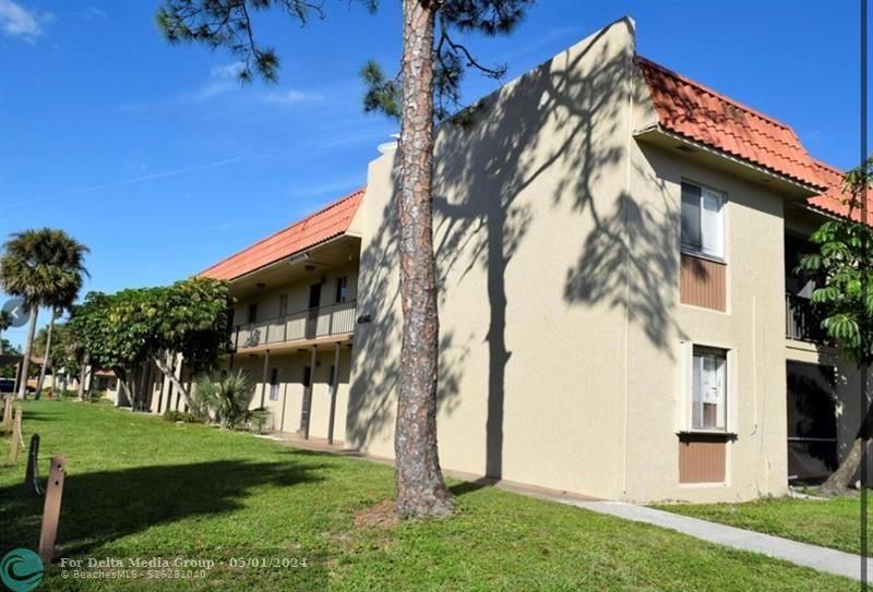 Please Call For Address, Unit 106, West Palm Beach, FL 33415 Photo