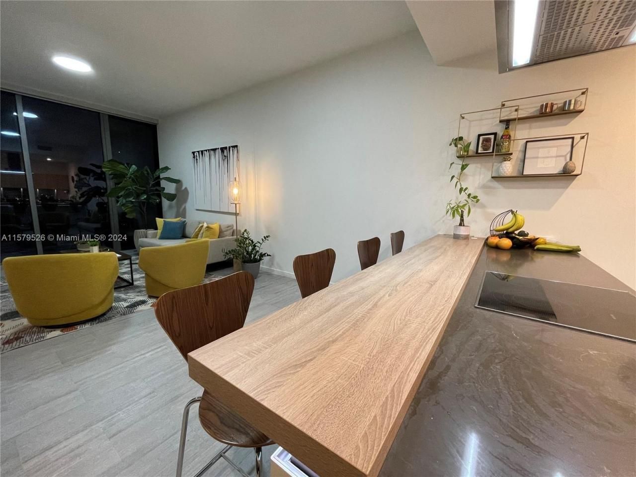 1000 Brickell Plz, Unit 1811, Miami, FL 33131 Photo