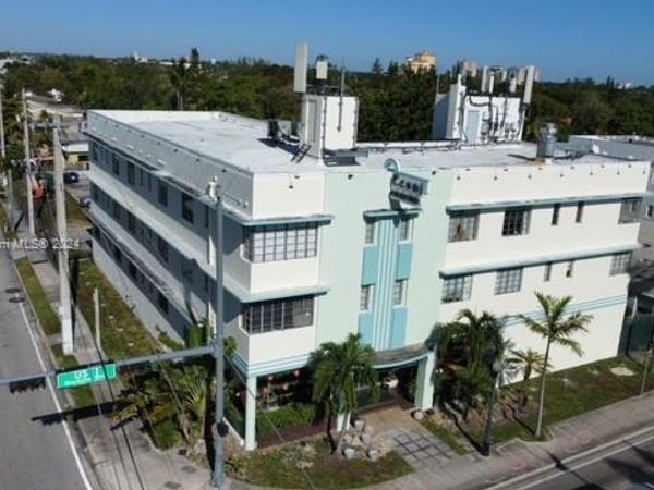 7100 Biscayne Blvd, Unit 216, Miami, FL 33138