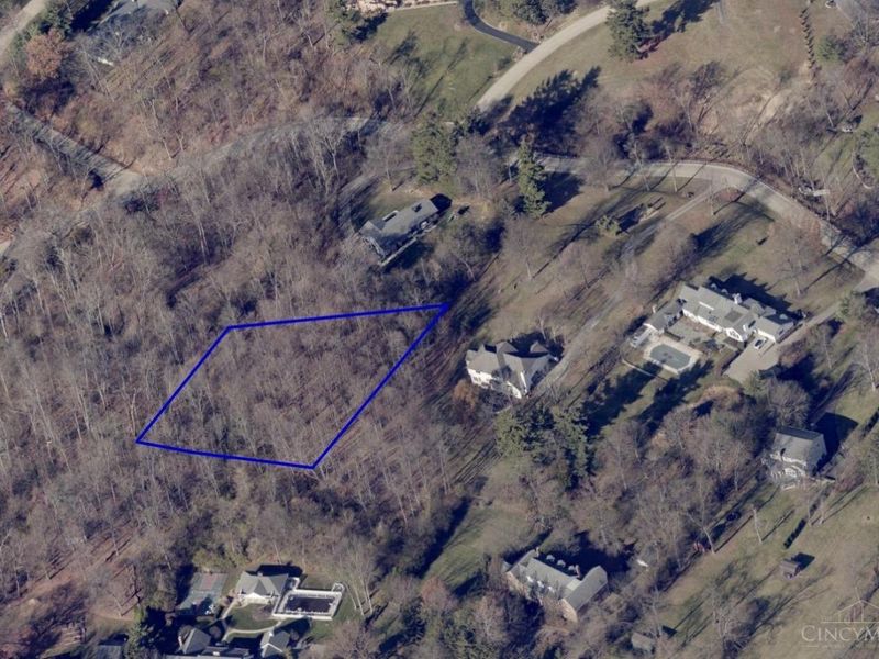 7335 Demar Road, Indian Hill, OH 45243 Photo 2