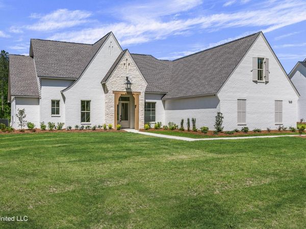 168 Westlake Circle, Madison, MS 39110