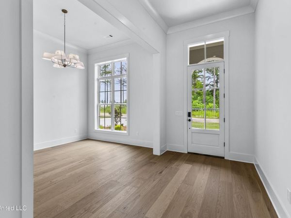 207 Westlake Circle, Madison, MS 39110