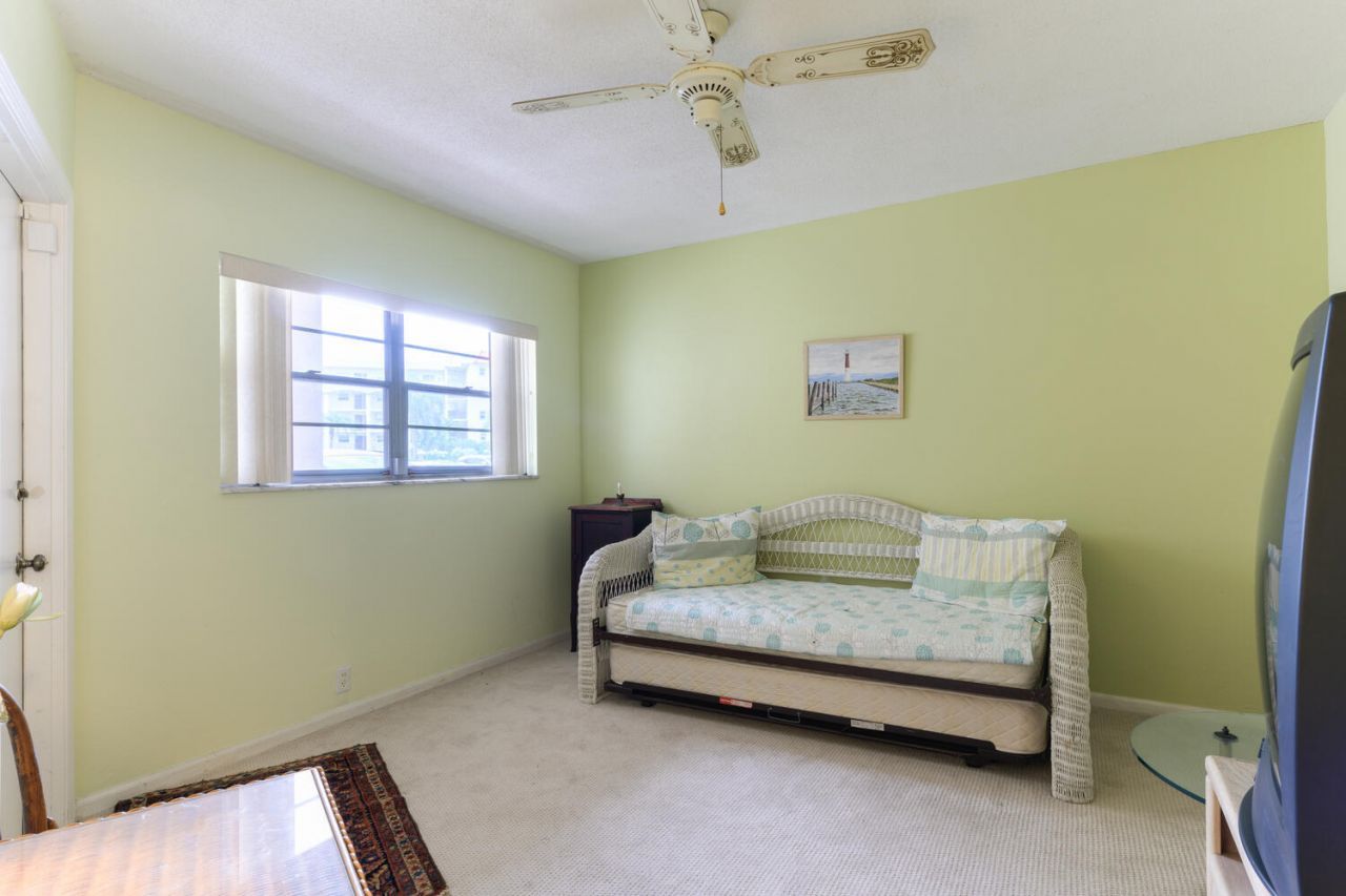 28 Yacht Club Drive, Unit 109, North Palm Beach, FL 33408 Photo