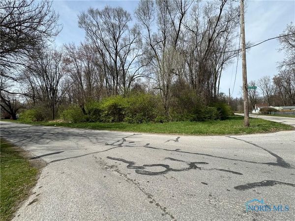 127 N Dorcas Road, Toledo, OH 43615