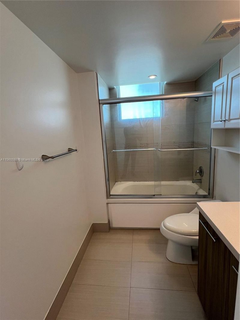 6700 Indian Creek Dr, Unit 701, Miami Beach, FL 33141 Photo