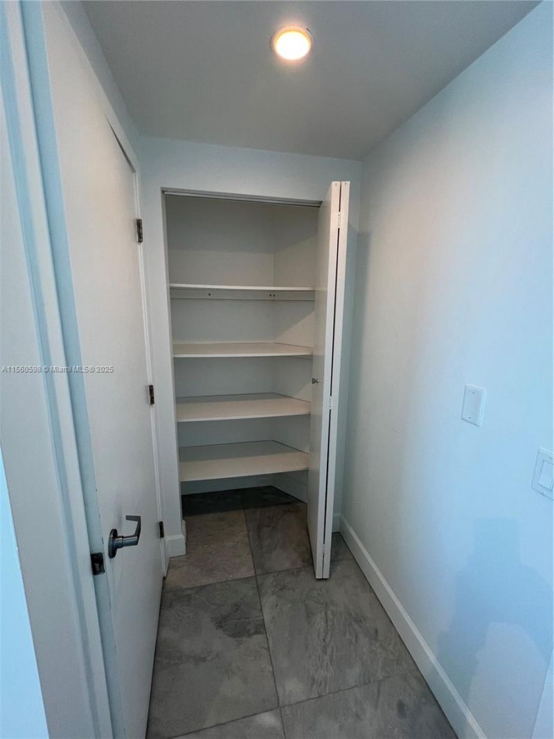 6700 Indian Creek Dr, Unit 701, Miami Beach, FL 33141 Photo