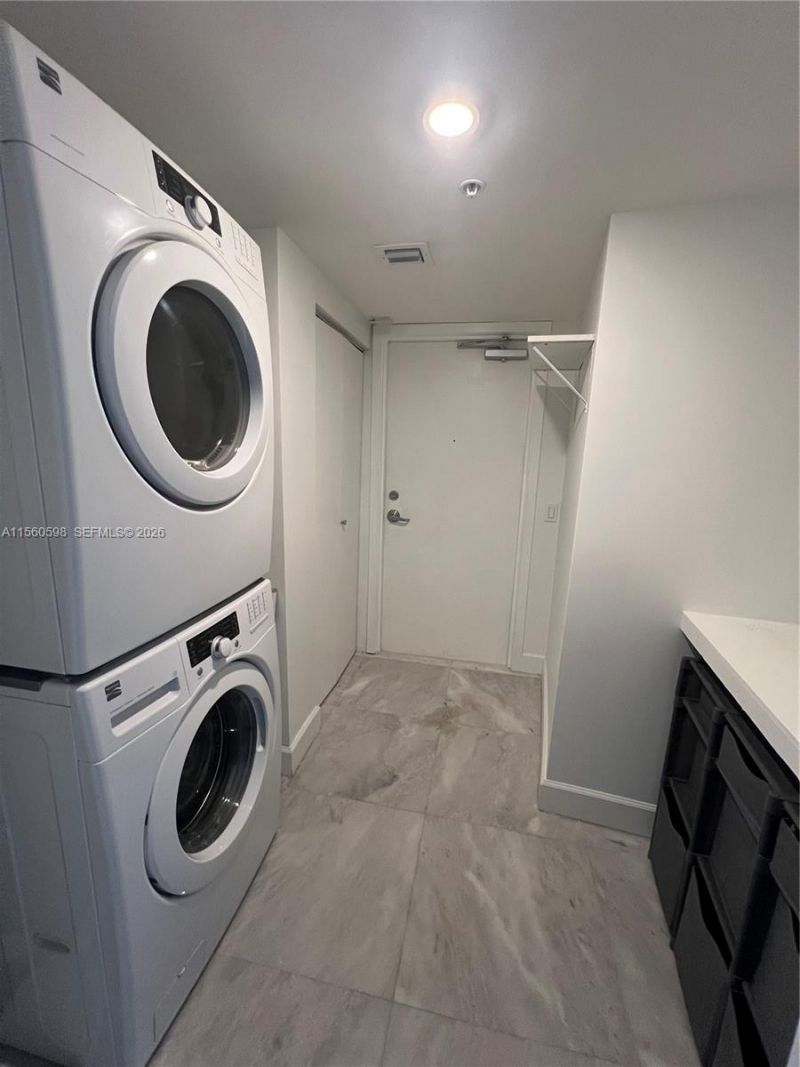6700 Indian Creek Dr, Unit 701, Miami Beach, FL 33141 Photo