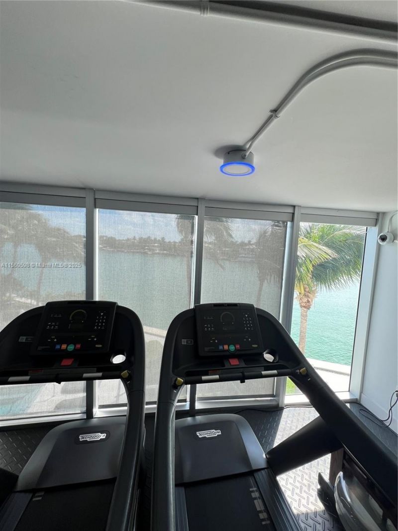 6700 Indian Creek Dr, Unit 701, Miami Beach, FL 33141 Photo