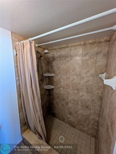 1893 S Ocean Drive, Unit 405, Hallandale Beach, FL 33009 Photo