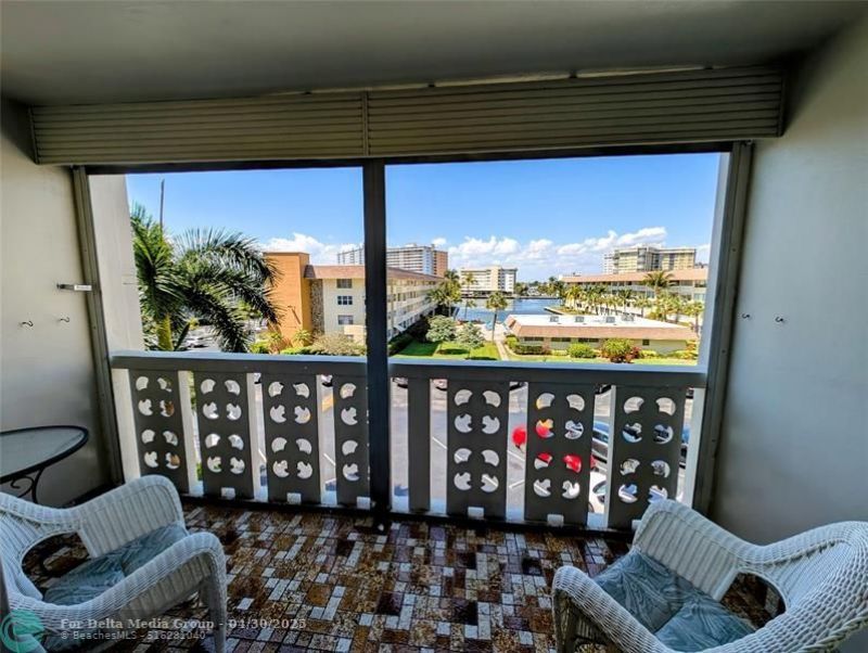 1893 S Ocean Drive, Unit 405, Hallandale Beach, FL 33009 Photo