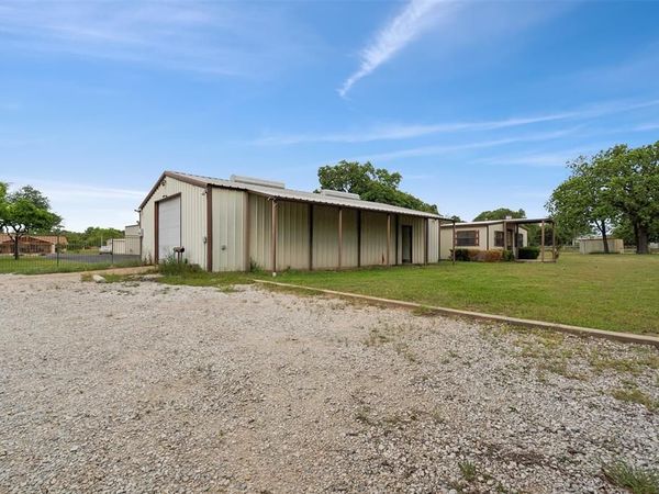 8740 I-20, Eastland, TX 76448