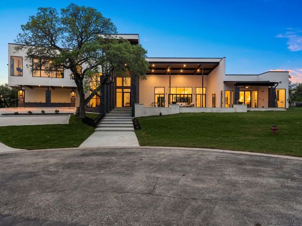 4608 Boxwood CT, Lago Vista, TX 78645