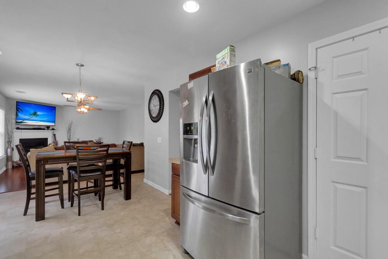 215 Breckingridge Drive Photo 12