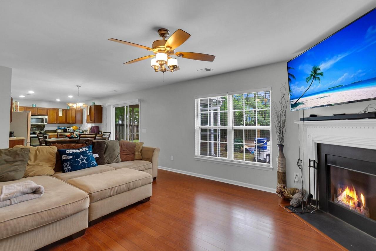 215 Breckingridge Drive Photo 15