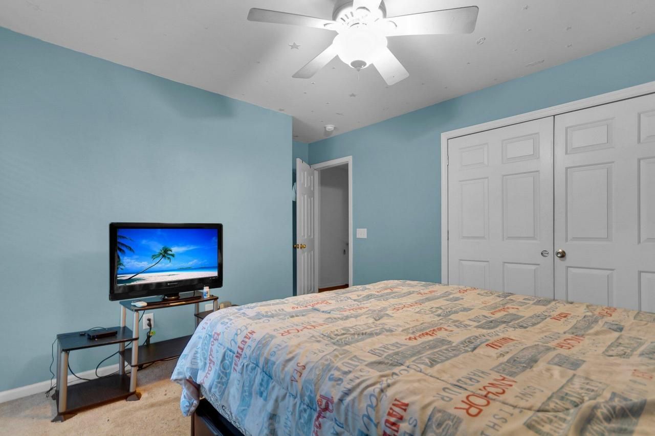 215 Breckingridge Drive Photo 20