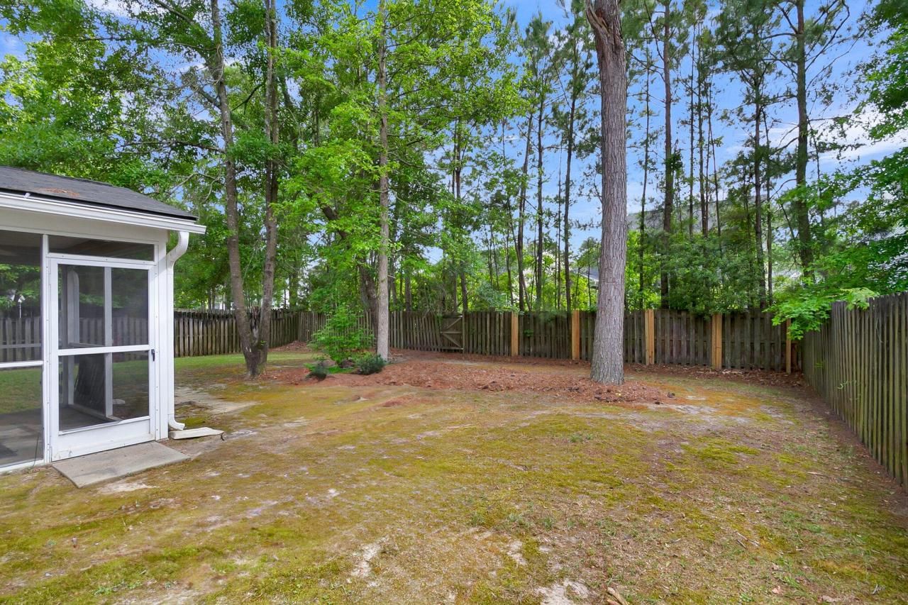 215 Breckingridge Drive Photo 23