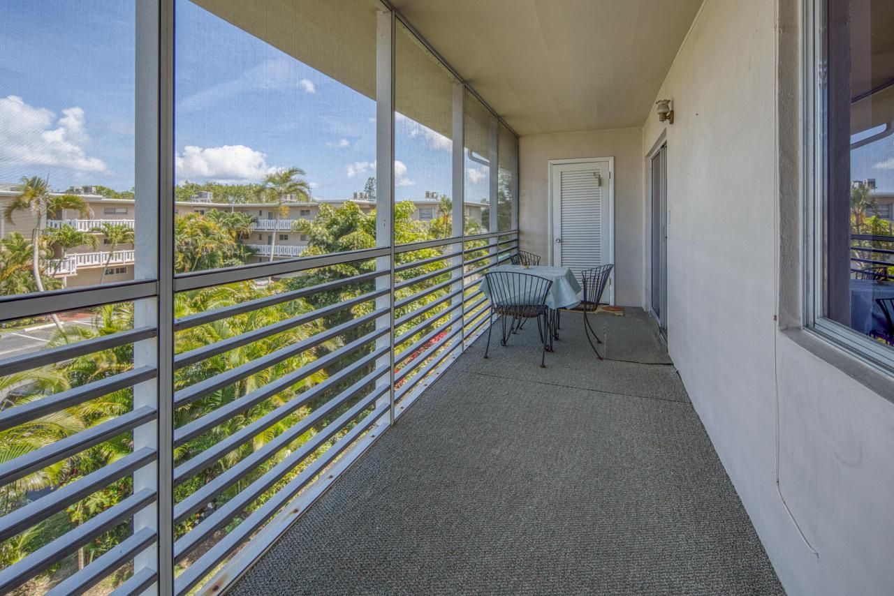 2682 Garden Drive S, Unit 301, Lake Worth, FL 33461 Photo