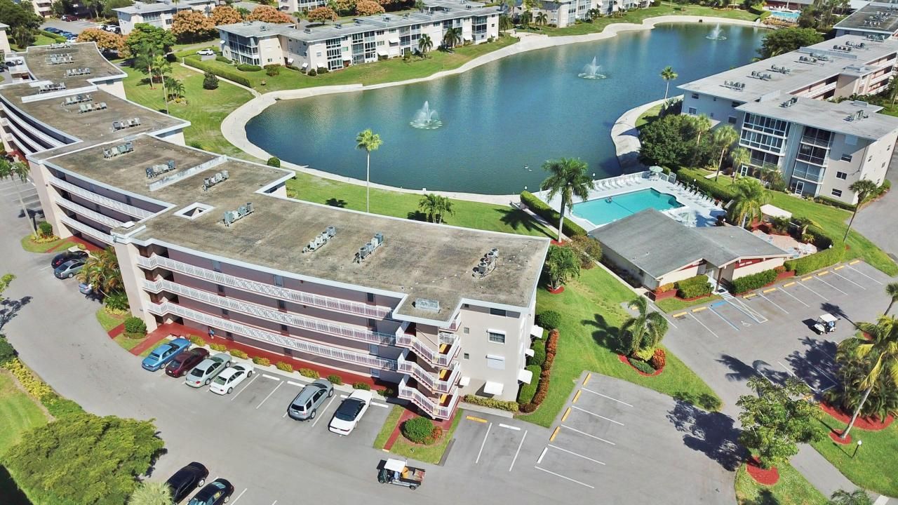 2682 Garden Drive S, Unit 301, Lake Worth, FL 33461 Photo