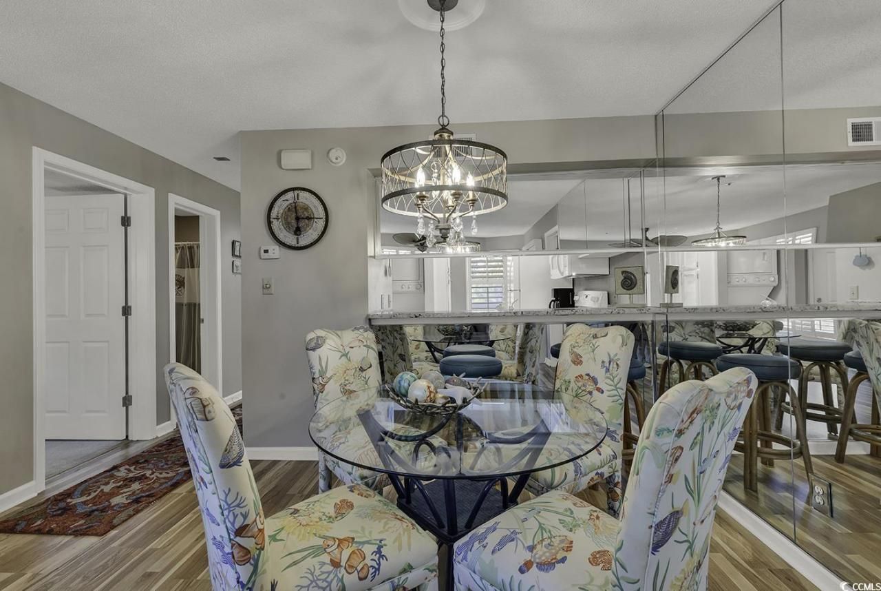 4601 Greenbriar Dr. Photo 10