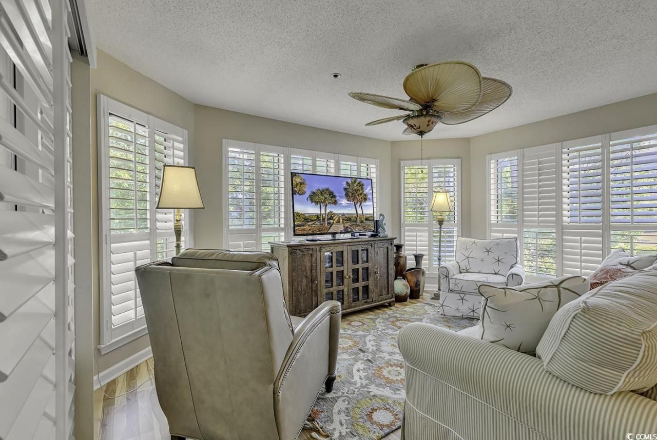 4601 Greenbriar Dr. Photo 12