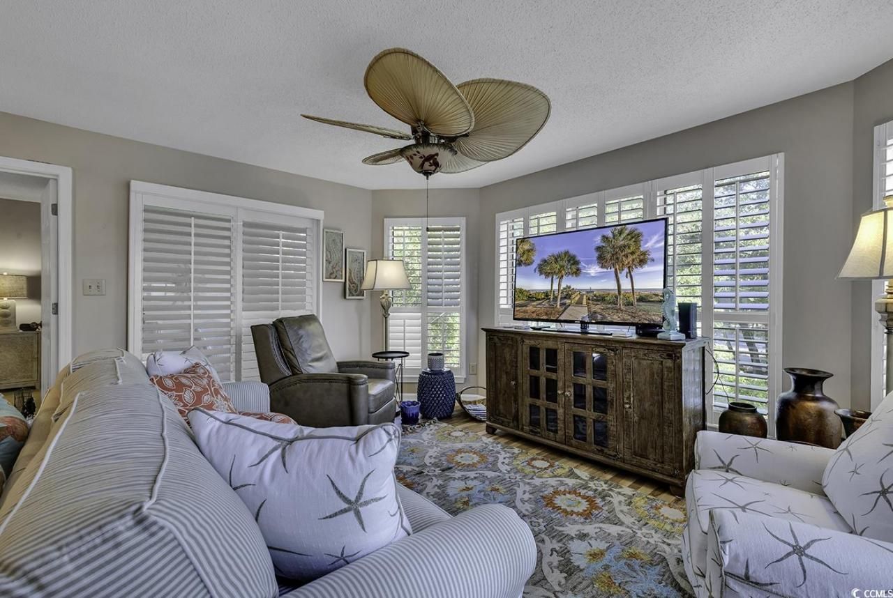 4601 Greenbriar Dr. Photo 13