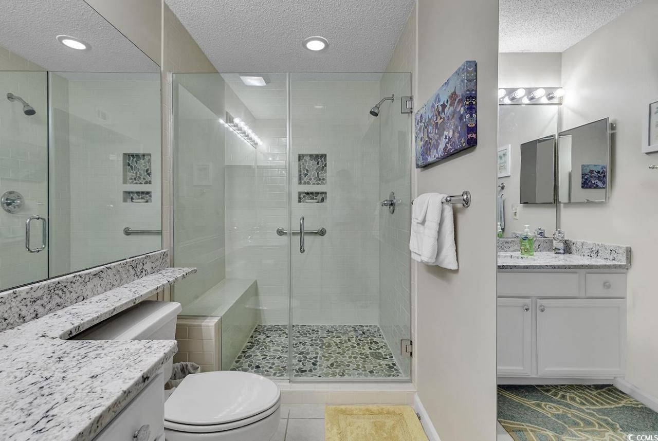 4601 Greenbriar Dr. Photo 21