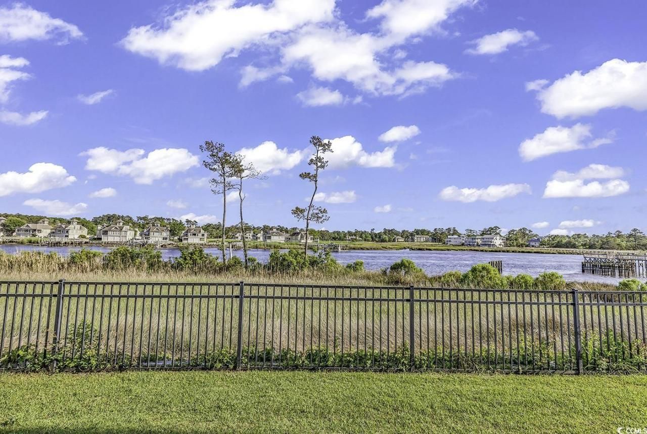 4601 Greenbriar Dr. Photo 34