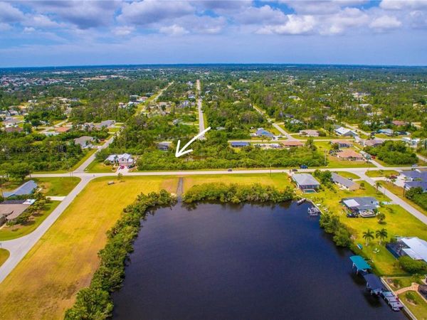 5698 DAVID BOULEVARD, PORT CHARLOTTE, FL 33981