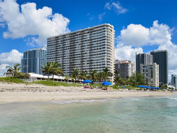 1950 S Ocean Dr, Unit 21G, Hallandale Beach, FL 33009