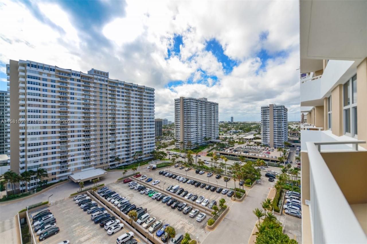 1950 S Ocean Dr, Unit 21G, Hallandale Beach, FL 33009 Photo