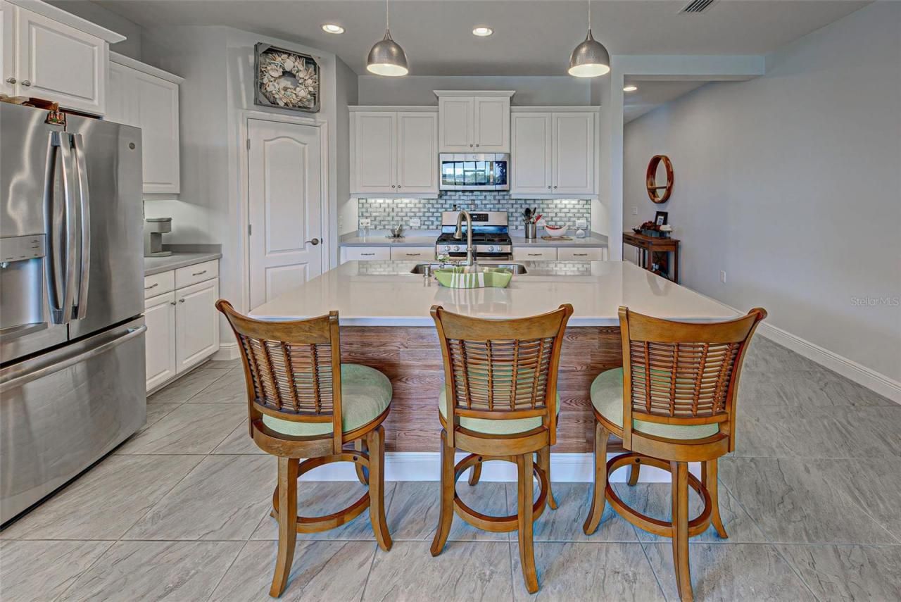 26724 Weiskopf Drive, Englewood, FL 34223 Photo