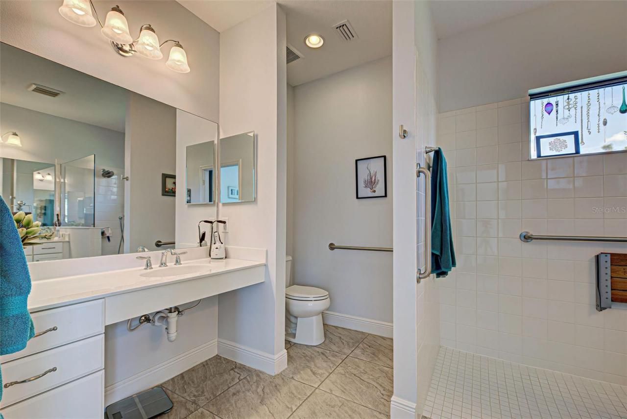 26724 Weiskopf Drive, Englewood, FL 34223 Photo