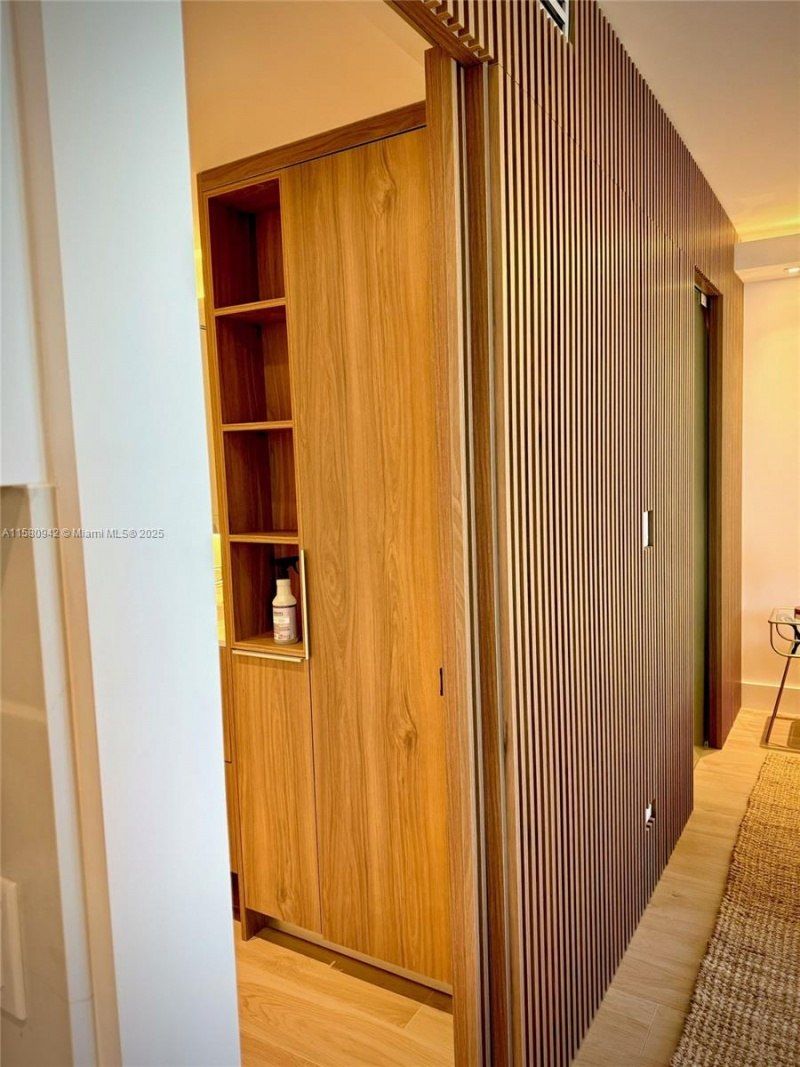 2301 Collins Ave, Unit 837, Miami Beach, FL 33139 Photo