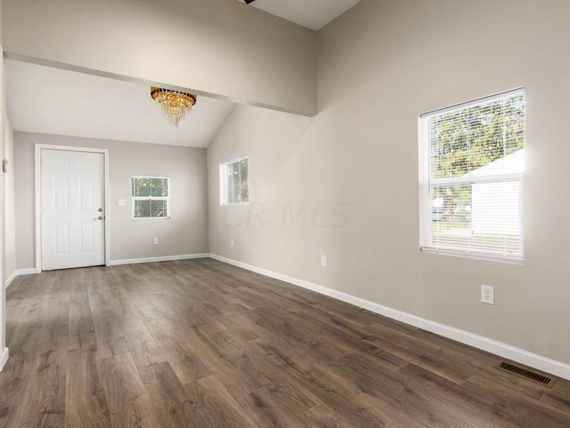 1863 Ward Road, Columbus, OH 43224 Photo 12