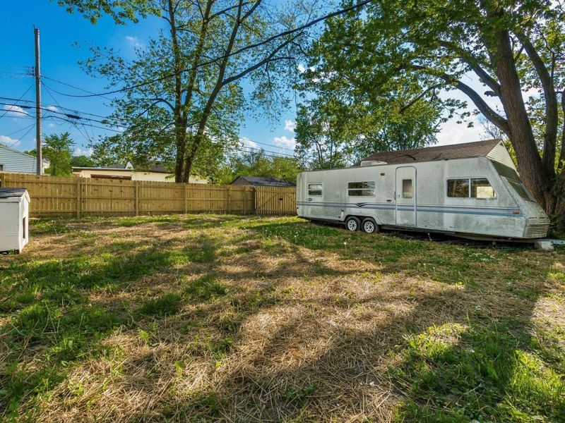 1863 Ward Road, Columbus, OH 43224 Photo 32