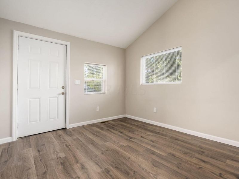 1863 Ward Road, Columbus, OH 43224 Photo 5