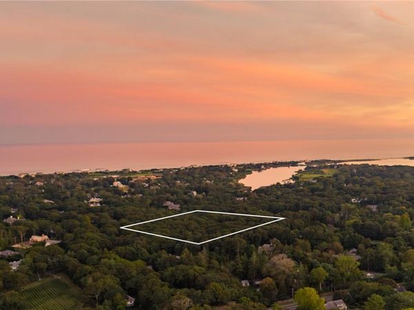 26 Jericho Road, East Hampton, NY 11937