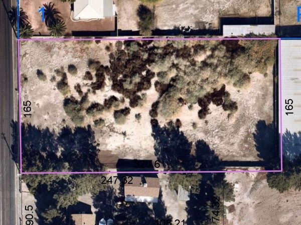 5625 Annie Oakley Drive, Las Vegas, NV 89120