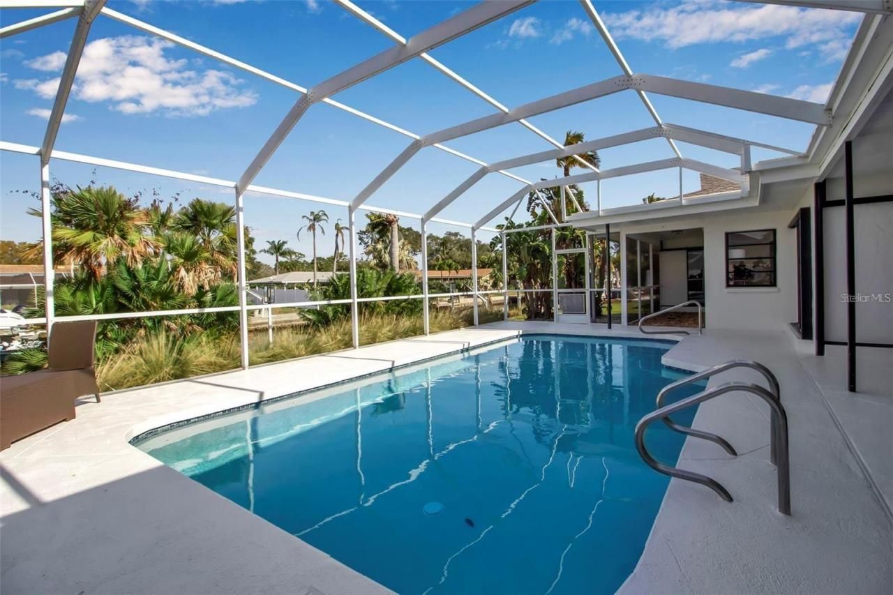 1649 Stanford Lane, Sarasota, FL 34231 Photo