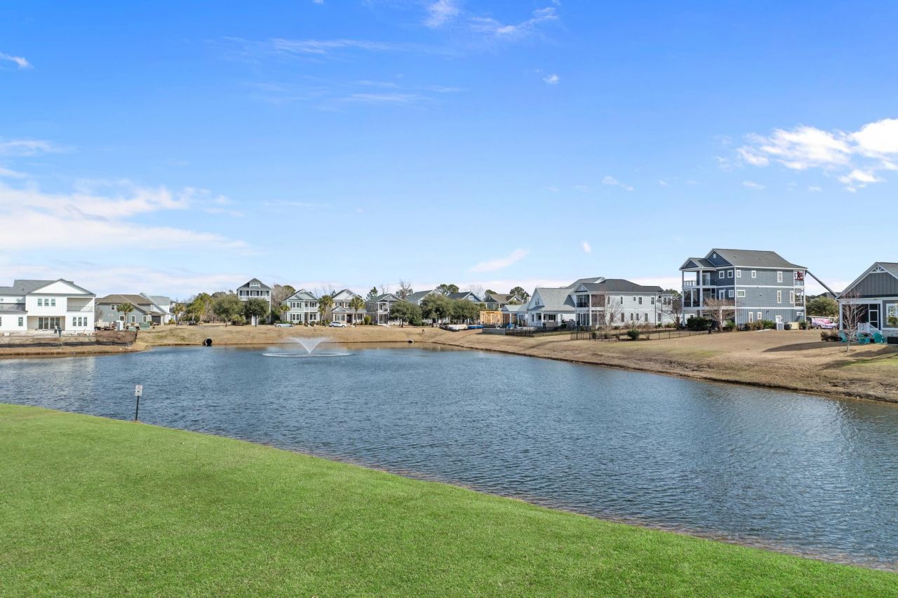 8016 East Bay Ct. Photo 20